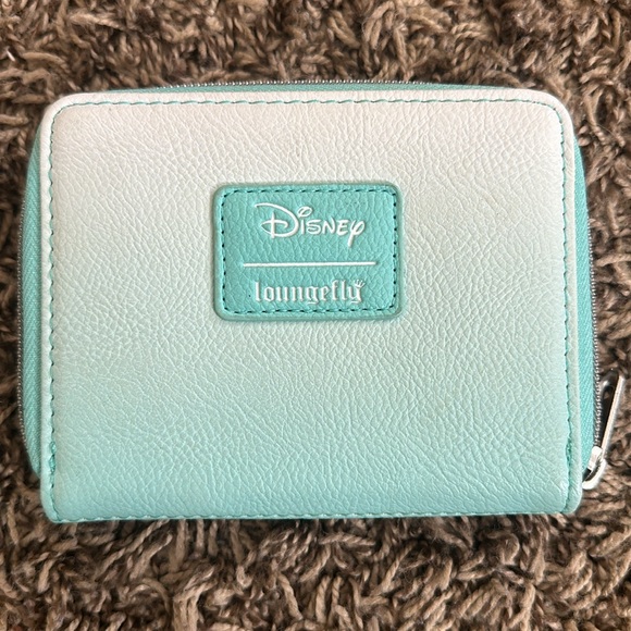 Loungefly Disney Lilo & Stitch Floral Sketch Mini Zip Wallet - Picture 2 of 3